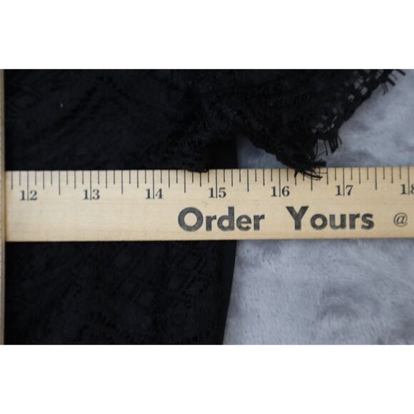 She + Sky Dress Womens Medium Black Knee Length Short Sleeve V-Neck Lace Accent - Picture 5 of 16